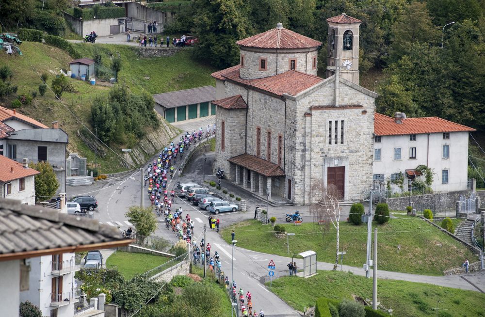 TUTTO PRONTO PER LA GRAN FONDO IL LOMBARDIA